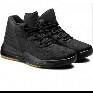 Youth size 7 jordans